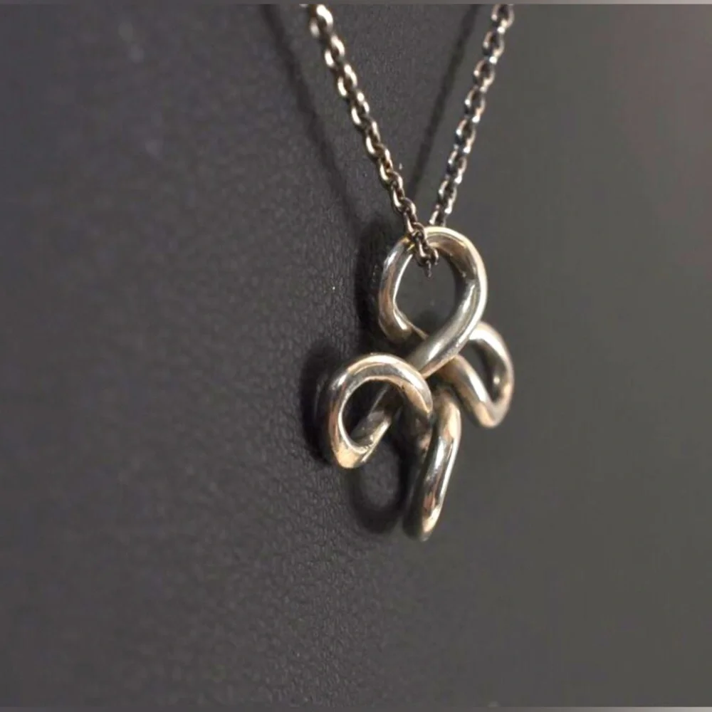 Rare🦄Auth Tiffany Elsa Peretti Silver Knot Pendant Necklace - Picture 3 of 9